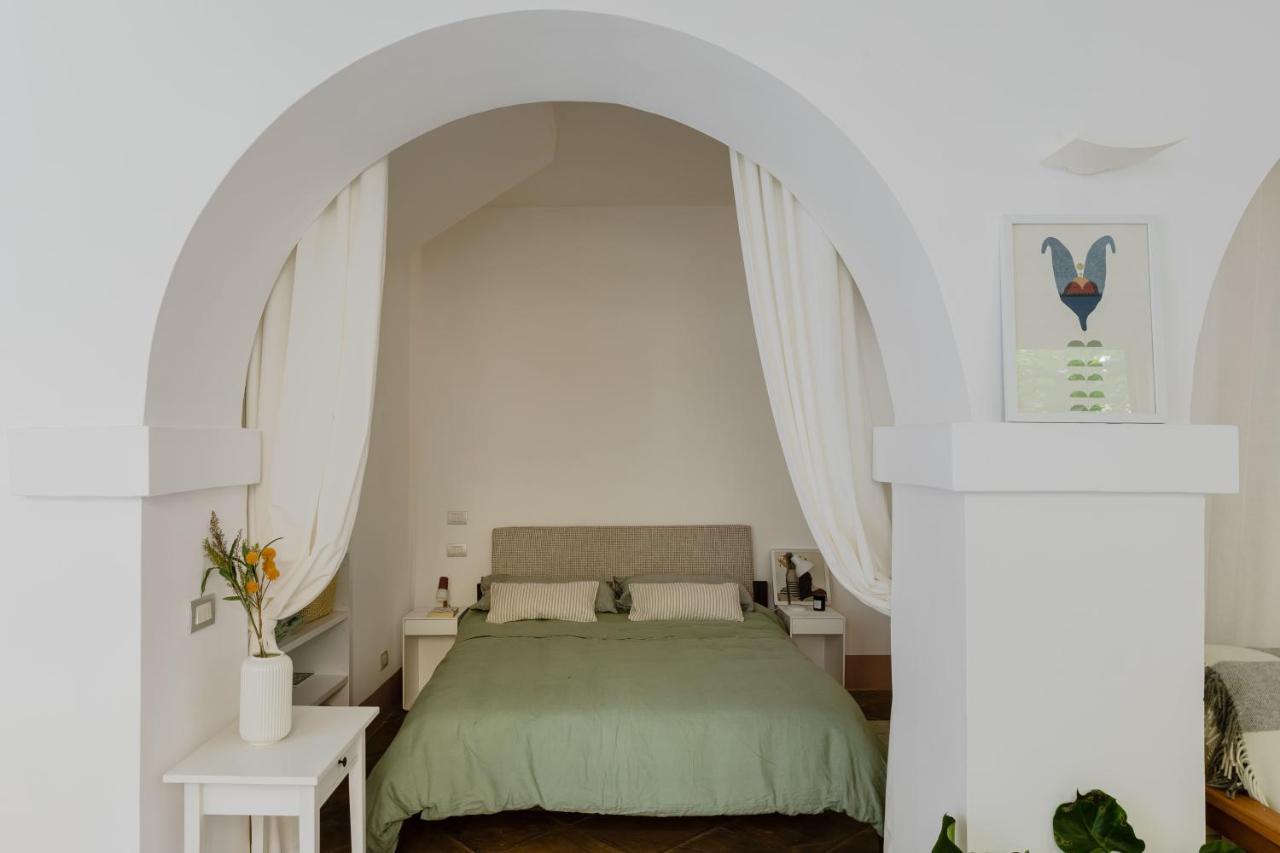 The Secret Loft Garden * Rom